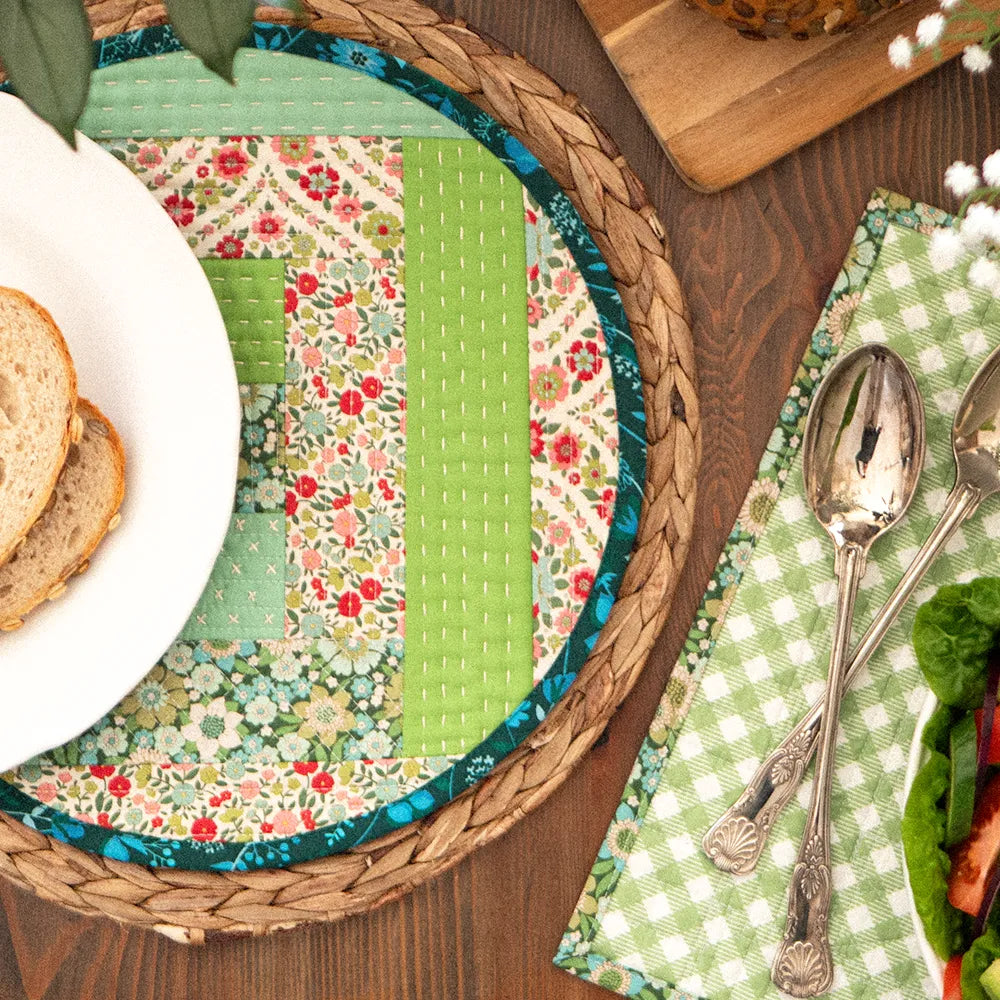 Cottage Table Placemats (Pattern)