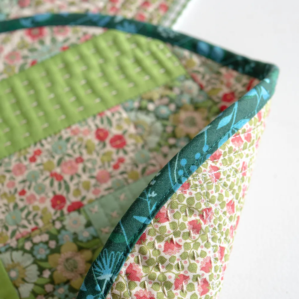 Cottage Table Placemats (Pattern)