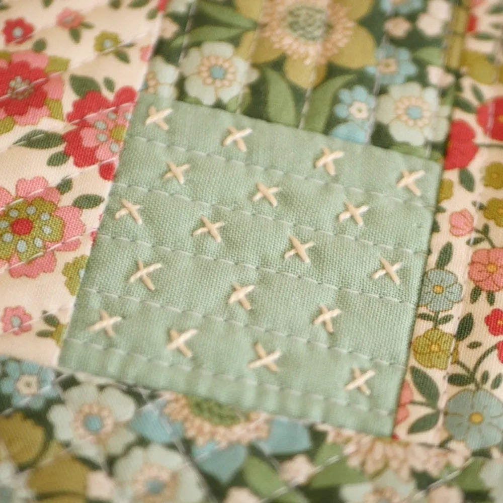 Cottage Table Placemats (Pattern)